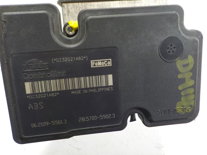 Recambio de abs para ford fiesta (cb1) 1.25 16v cat referencia OEM IAM 1550294 8V512M110AD 