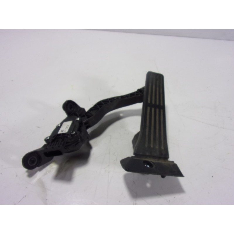 Recambio de potenciometro pedal para kia cee´d 1.6 gdi cat referencia OEM IAM 32700A6100 327003XXXXX 