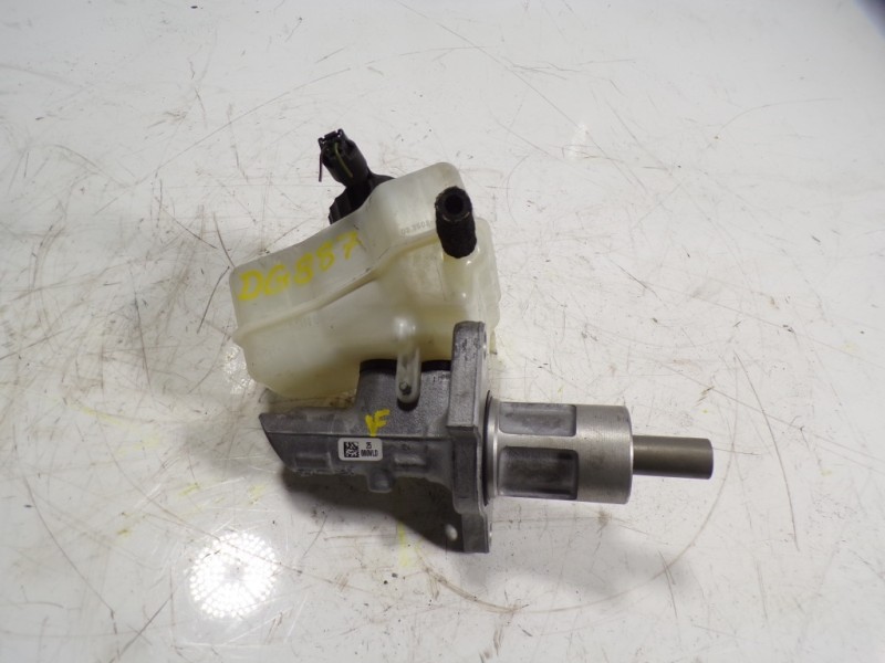 Recambio de bomba freno para bmw x1 (e84) xdrive 18d referencia OEM IAM 34336785664  