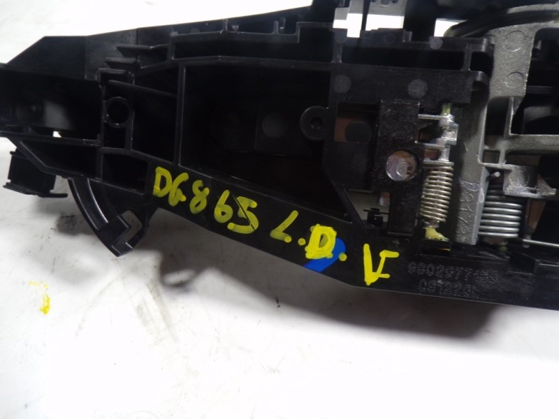 Recambio de maneta exterior lateral derecha para toyota proace city 1.2 12v referencia OEM IAM   