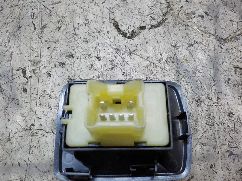 Recambio de mando elevalunas delantero derecho para renault kangoo 1.5 dci diesel fap referencia OEM IAM 254217475R  