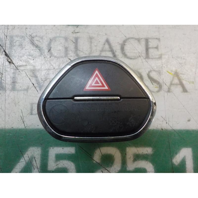 Recambio de warning para opel corsa e edition referencia OEM IAM 13363976 13363976 