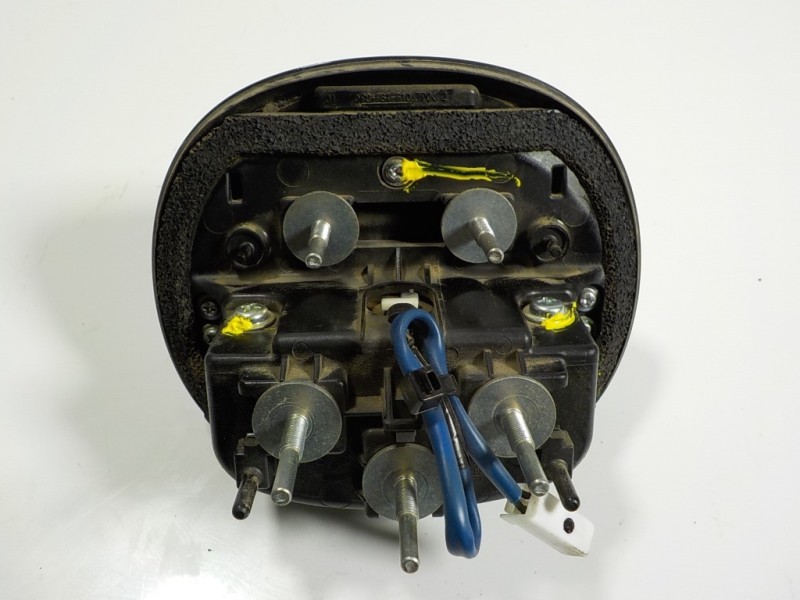 Recambio de maneta porton para mazda 3 berlina (bp) evolution referencia OEM IAM   