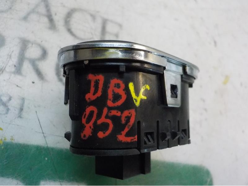 Recambio de warning para opel corsa e edition referencia OEM IAM 13363976 13363976 