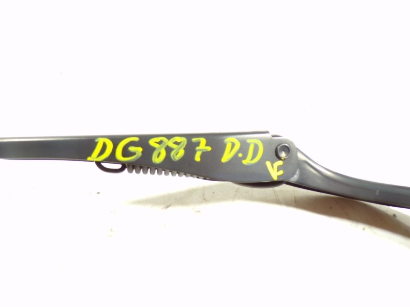 Recambio de brazo limpia delantero derecho para bmw x1 (e84) xdrive 18d referencia OEM IAM 61619450000  