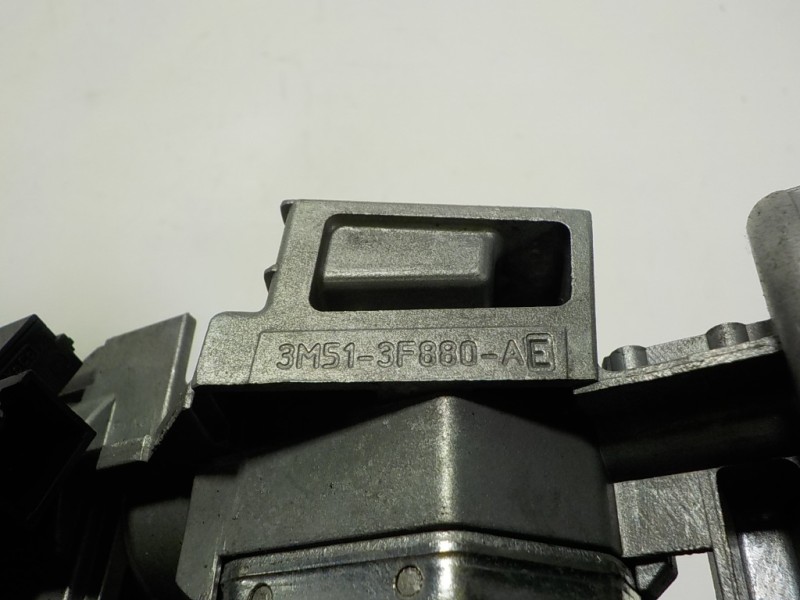 Recambio de antirrobo para ford focus lim. (cb8) 1.6 tdci cat referencia OEM IAM 1681167 3M513F880AE 