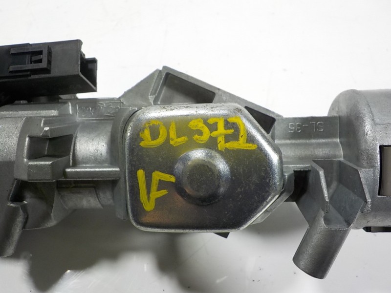 Recambio de antirrobo para ford focus lim. (cb8) 1.6 tdci cat referencia OEM IAM 1681167 3M513F880AE 