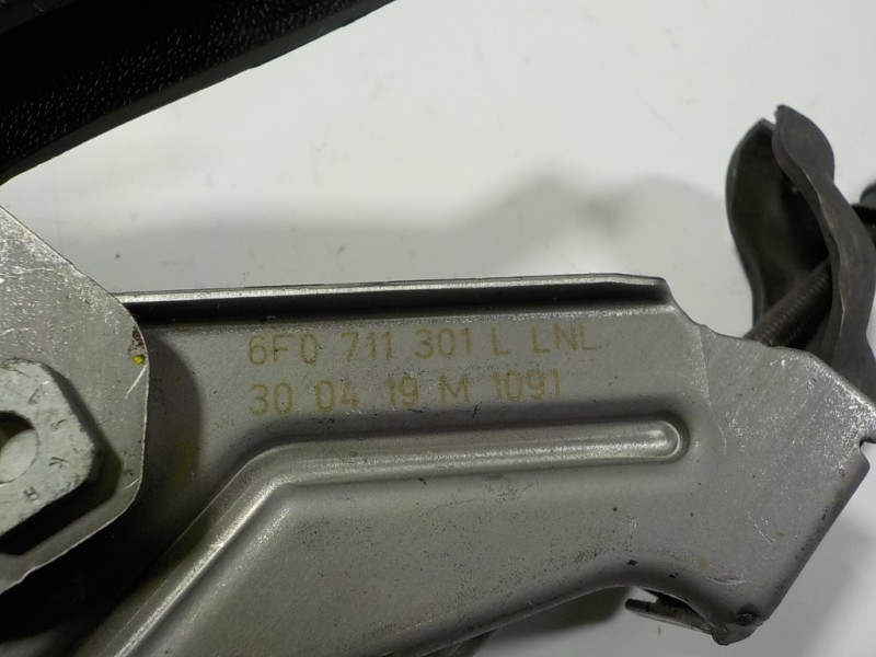 Recambio de palanca freno de mano para seat ibiza (kj1) 1.0 referencia OEM IAM 6F0711301LLNL 6F0711301L 