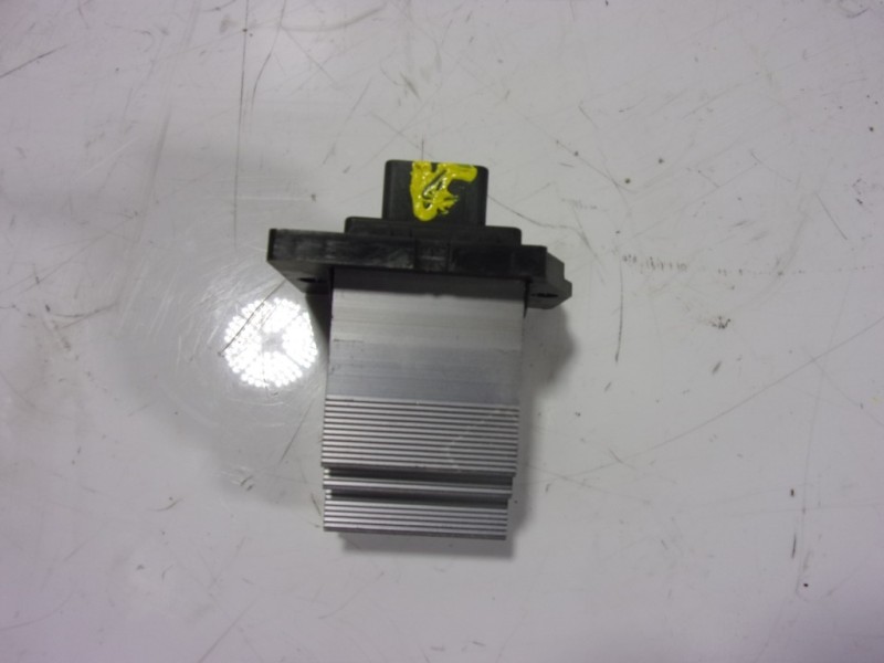 Recambio de resistencia calefaccion para kia cee´d 1.6 gdi cat referencia OEM IAM 972353XAA0  