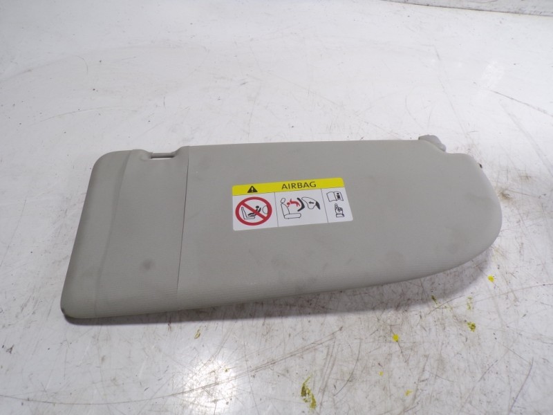 Recambio de parasol derecho para volkswagen caddy furgón/kombi 2.0 tdi referencia OEM IAM 2K5857552C2F4  