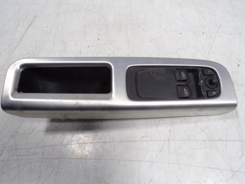 Recambio de mando elevalunas delantero izquierdo para volvo c30 1.6 diesel cat referencia OEM IAM 31343553 31343553 HW07SWEB03