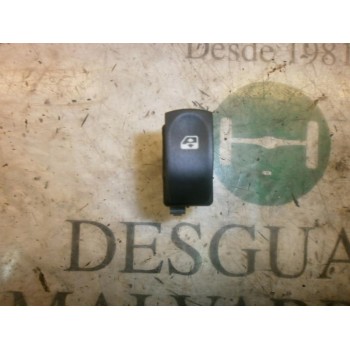 MANDO ELEVALUNAS DELANTERO DERECHO 