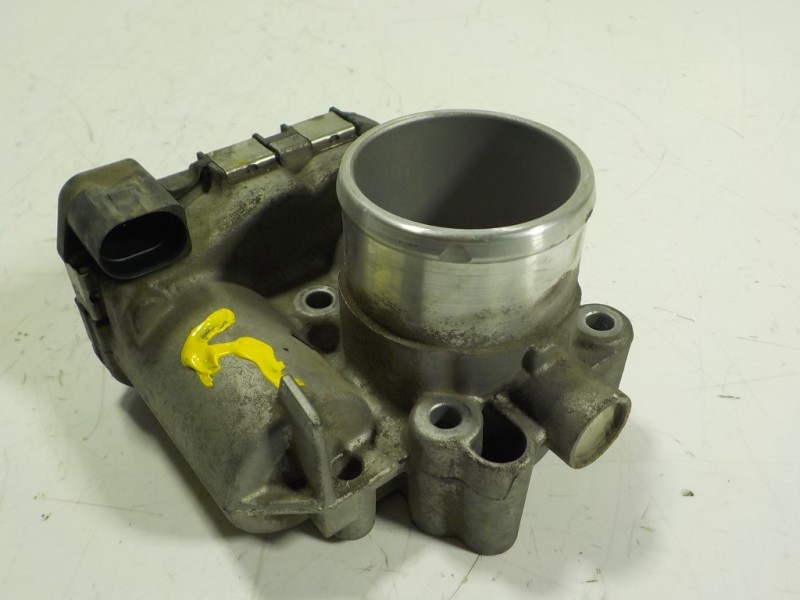 Recambio de caja mariposa para ford fiesta (cb1) 1.25 16v cat referencia OEM IAM 1745465 8A6G9F991AC 