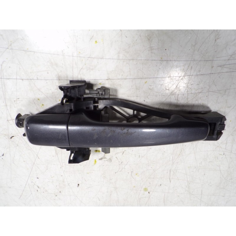 Recambio de maneta exterior delantera derecha para volvo c30 1.6 diesel cat referencia OEM IAM 39873389  