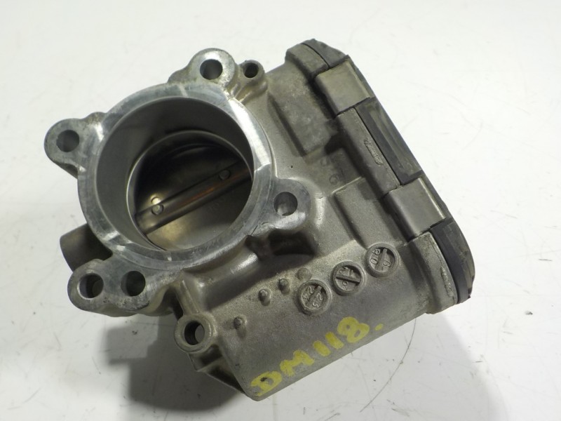 Recambio de caja mariposa para ford fiesta (cb1) 1.25 16v cat referencia OEM IAM 1745465 8A6G9F991AC 