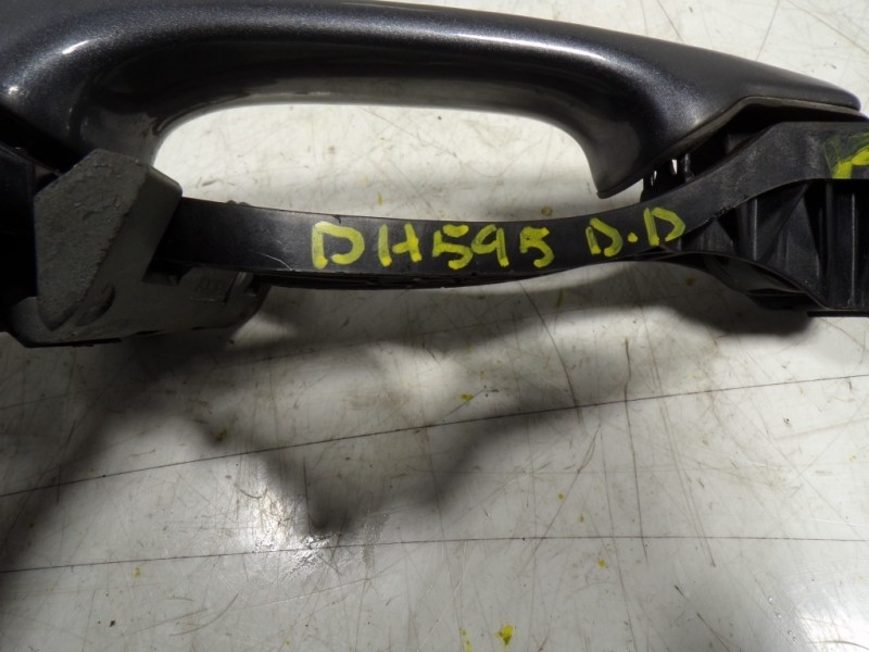 Recambio de maneta exterior delantera derecha para volvo c30 1.6 diesel cat referencia OEM IAM 39873389  