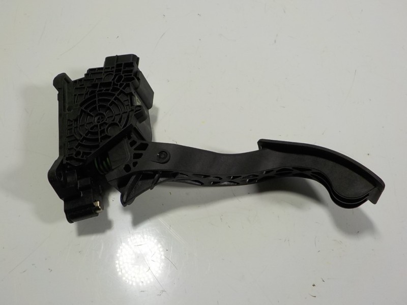 Recambio de potenciometro pedal para seat ibiza (kj1) 1.0 referencia OEM IAM 2Q1723503 2Q1723503 