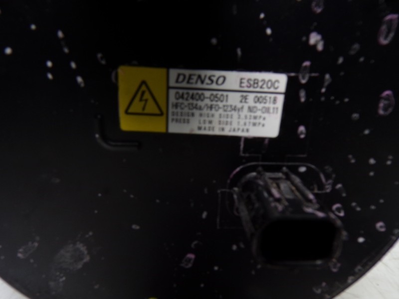 Recambio de compresor aire acondicionado para toyota c-hr 132 kw referencia OEM IAM 8837012030 0424000501 0424000501