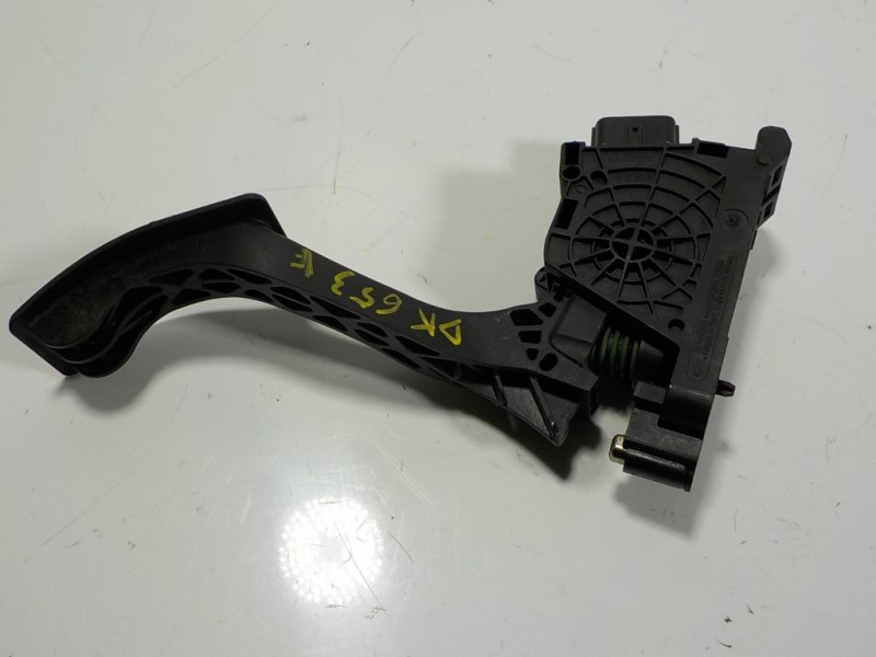 Recambio de potenciometro pedal para seat ibiza (kj1) 1.0 referencia OEM IAM 2Q1723503 2Q1723503 