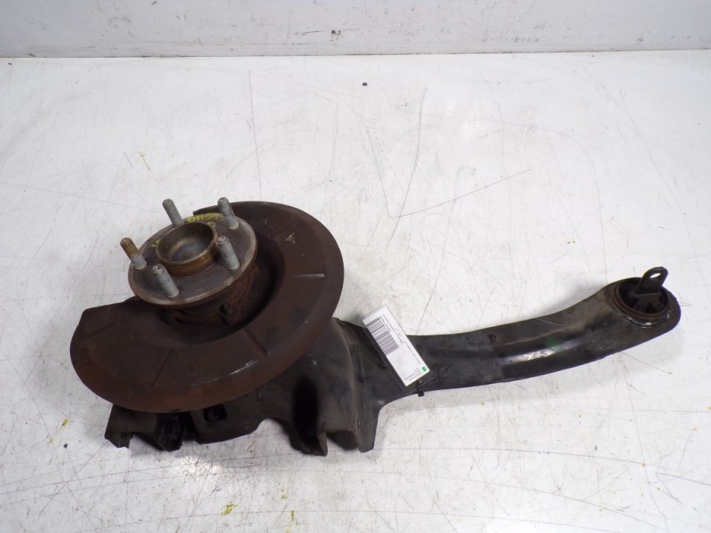 Recambio de mangueta trasera derecha para volvo c30 1.6 diesel cat referencia OEM IAM 30736775  