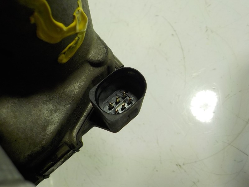 Recambio de caja mariposa para ford fiesta (cb1) 1.25 16v cat referencia OEM IAM 1745465 8A6G9F991AC 