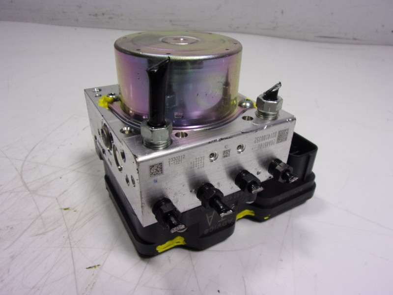 Recambio de abs para toyota corolla cross hybrid 1.8 referencia OEM IAM 4405016100 4454016030 