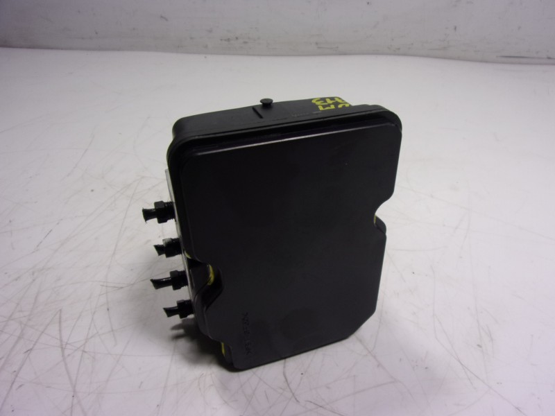 Recambio de abs para toyota corolla cross hybrid 1.8 referencia OEM IAM 4405016100 4454016030 