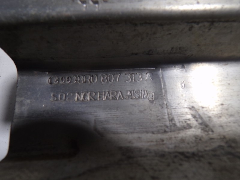 Recambio de refuerzo paragolpes trasero para audi q5 (8r) 3.0 tdi referencia OEM IAM 8R0807313C 8R0807313A 