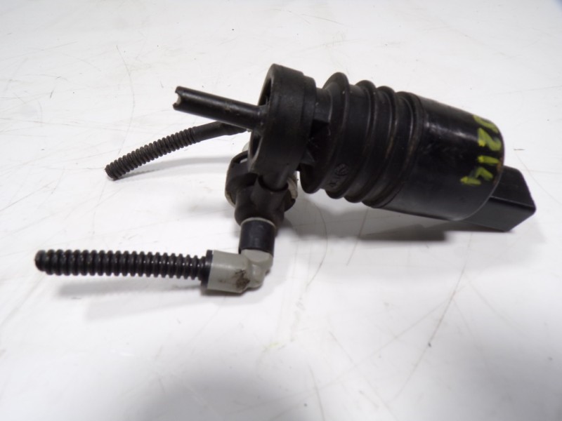 Recambio de bomba limpia para ford kuga (cbs) 1.5 ecoboost cat referencia OEM IAM 5160307 CJ5417664AA 