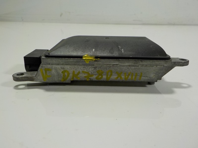 Recambio de modulo electronico para porsche macan (typ ) s referencia OEM IAM 8T0907566B 8T0907566B 