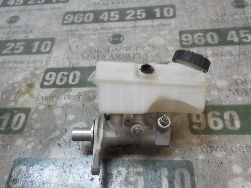 Recambio de bomba freno para dacia sandero 1.5 dci diesel fap cat referencia OEM IAM 460111938R  