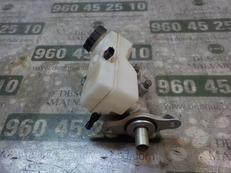 Recambio de bomba freno para dacia sandero 1.5 dci diesel fap cat referencia OEM IAM 460111938R  