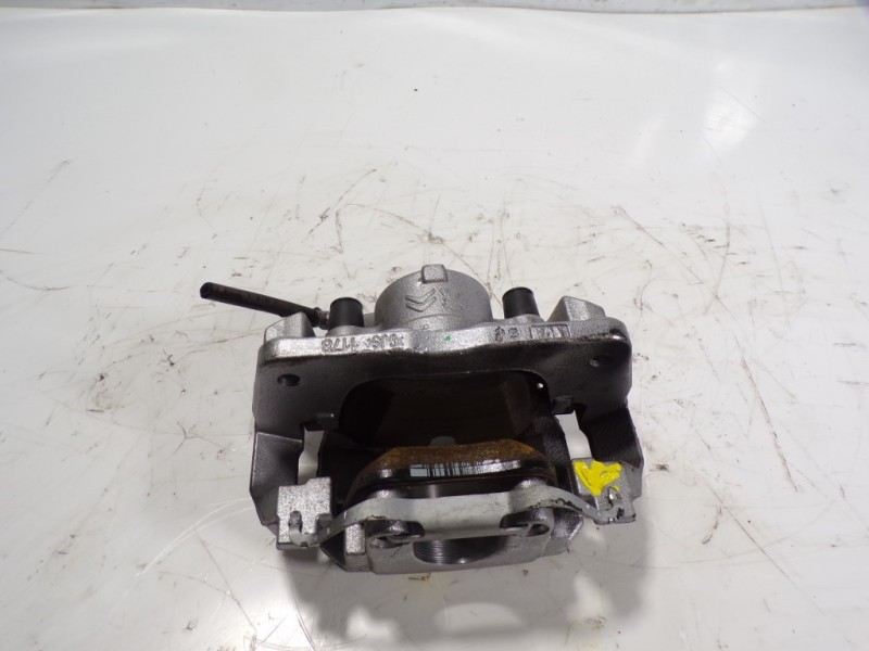 Recambio de pinza freno delantera izquierda para toyota proace city 1.2 12v referencia OEM IAM   