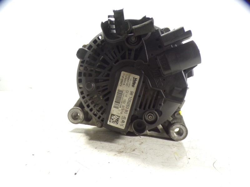 Recambio de alternador para peugeot 208 1.6 blue-hdi fap referencia OEM IAM 9810525380 9810525380 TG15S218