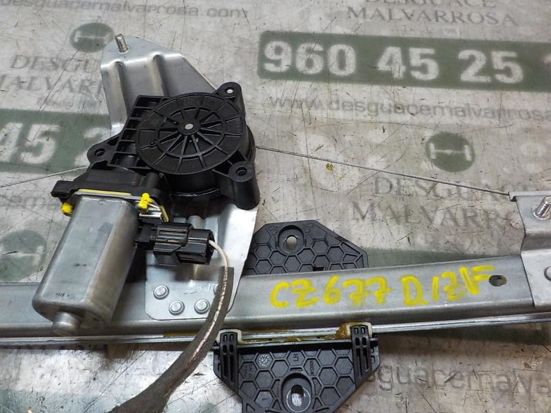 Recambio de elevalunas delantero izquierdo para dacia sandero 1.5 dci diesel fap cat referencia OEM IAM 807213282R  