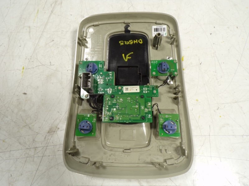 Recambio de piloto interior para volvo c30 1.6 diesel cat referencia OEM IAM 39823165 39806626 