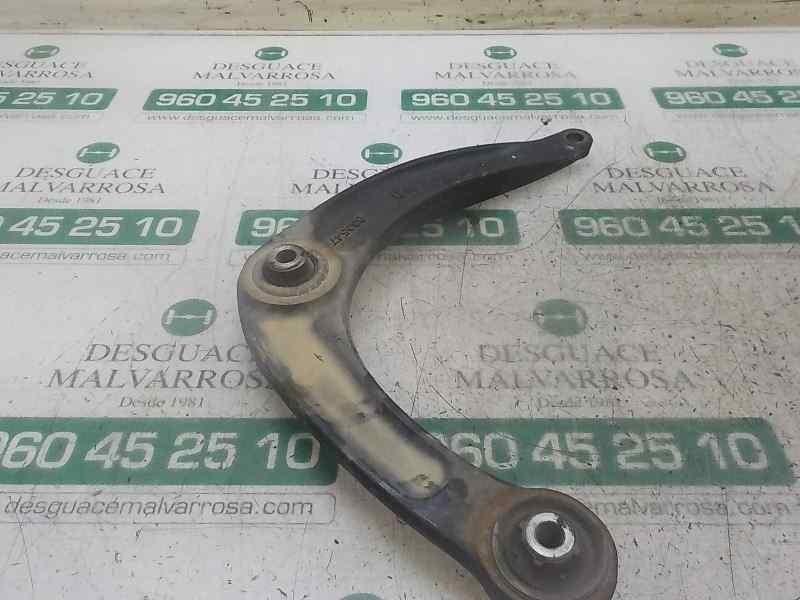 Recambio de brazo suspension inferior delantero derecho para peugeot 308 1.6 16v referencia OEM IAM   