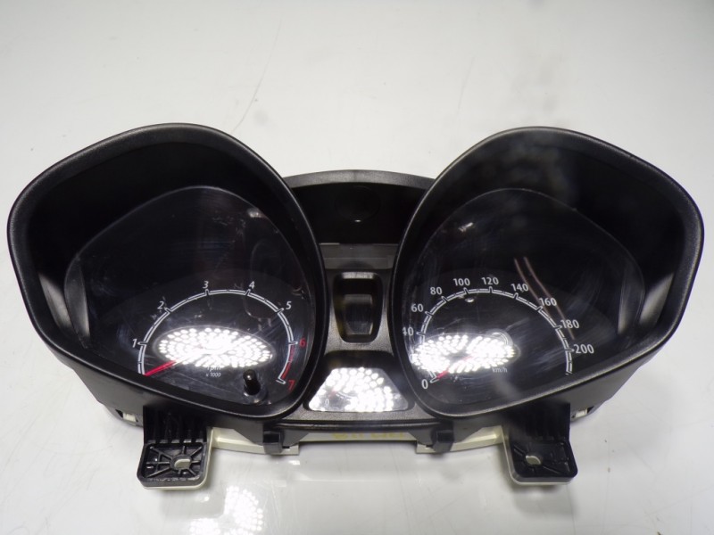 Recambio de cuadro instrumentos para ford fiesta (cb1) 1.25 16v cat referencia OEM IAM 1786848 CA6T10849AD 