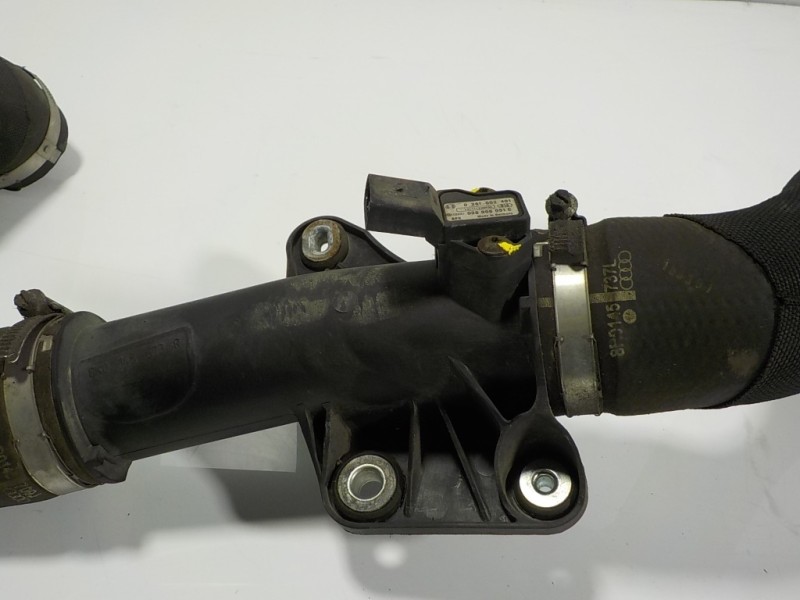 Recambio de tubo intercooler para audi q5 (8r) 3.0 tdi referencia OEM IAM  8K0145673E 0281002401