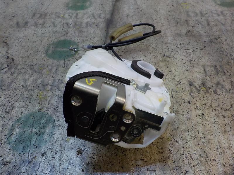 Recambio de cerradura puerta trasera izquierda para suzuki swift azg (nz) 1.2 cat referencia OEM IAM 8230268LA1  
