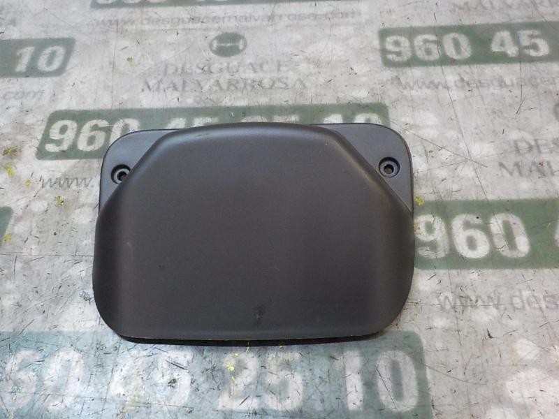 Recambio de piloto trasero central para dacia sandero 1.5 dci diesel fap cat referencia OEM IAM 265907079R  