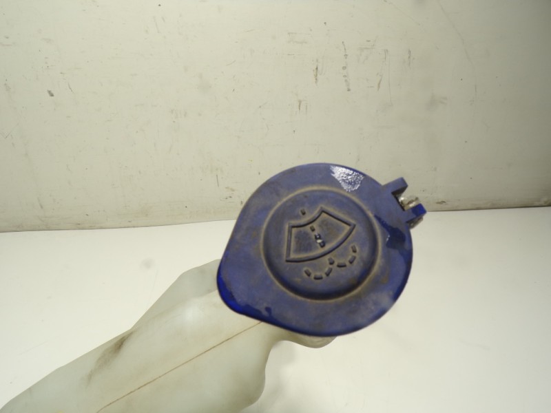 Recambio de deposito limpia para ford fiesta (cb1) 1.25 16v cat referencia OEM IAM 1764300 8A6117B613AD 