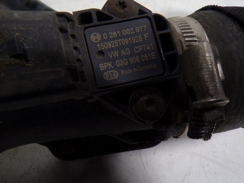 Recambio de tubo intercooler para audi q5 (8r) 3.0 tdi quattro (190kw) referencia OEM IAM 8K0145673AB 8R0145979A 281002977