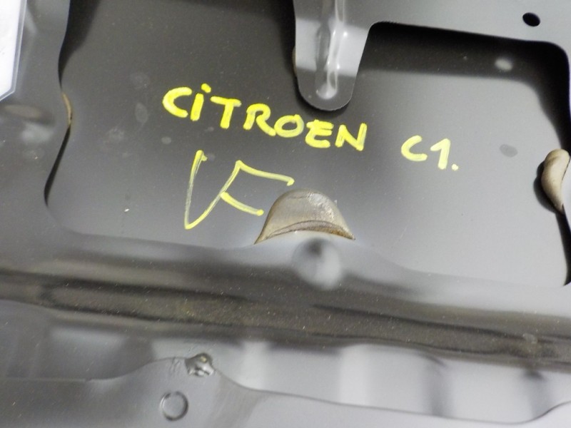 Recambio de capot delantero para citroën c1 1.0 cat (384f) referencia OEM IAM   
