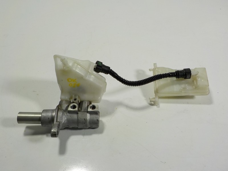 Recambio de bomba freno para peugeot 308 1.6 blue-hdi fap referencia OEM IAM 1610017880 03350890841 