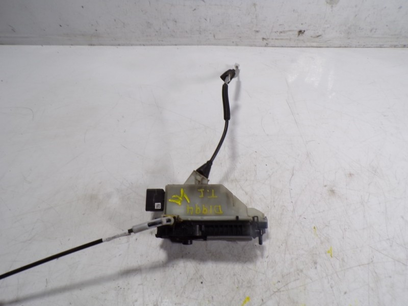 Recambio de cerradura puerta trasera izquierda para peugeot 208 1.6 blue-hdi fap referencia OEM IAM 9812501280  