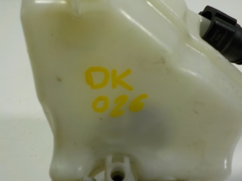 Recambio de bomba freno para peugeot 308 1.6 blue-hdi fap referencia OEM IAM 1610017880 03350890841 