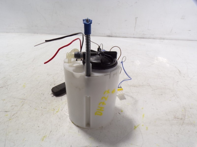 Recambio de bomba combustible para volkswagen polo 1.0 tsi referencia OEM IAM 2Q0919051L  