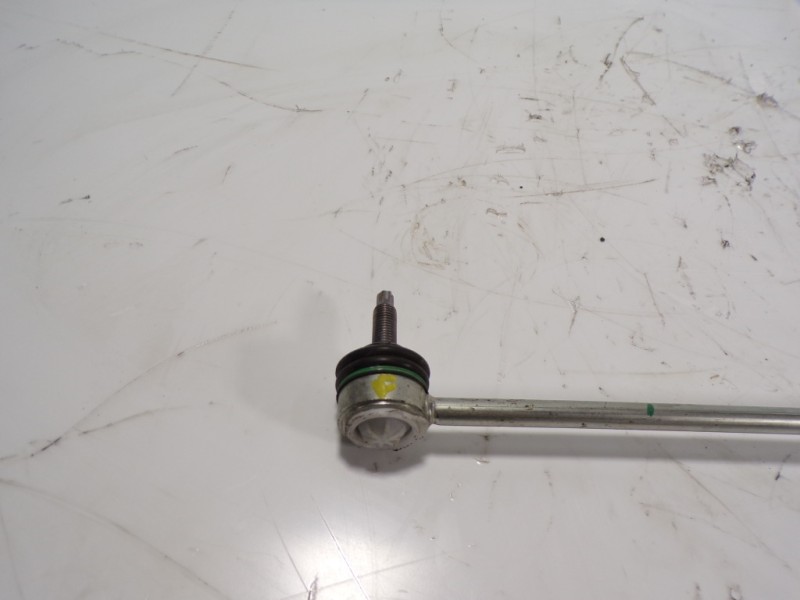 Recambio de tirante delantero izquierdo para toyota proace city 1.2 12v referencia OEM IAM   