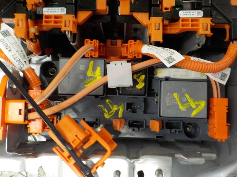 Recambio de bateria para toyota yaris 1.5 vvti hev referencia OEM IAM G951052080 G9280K0010 